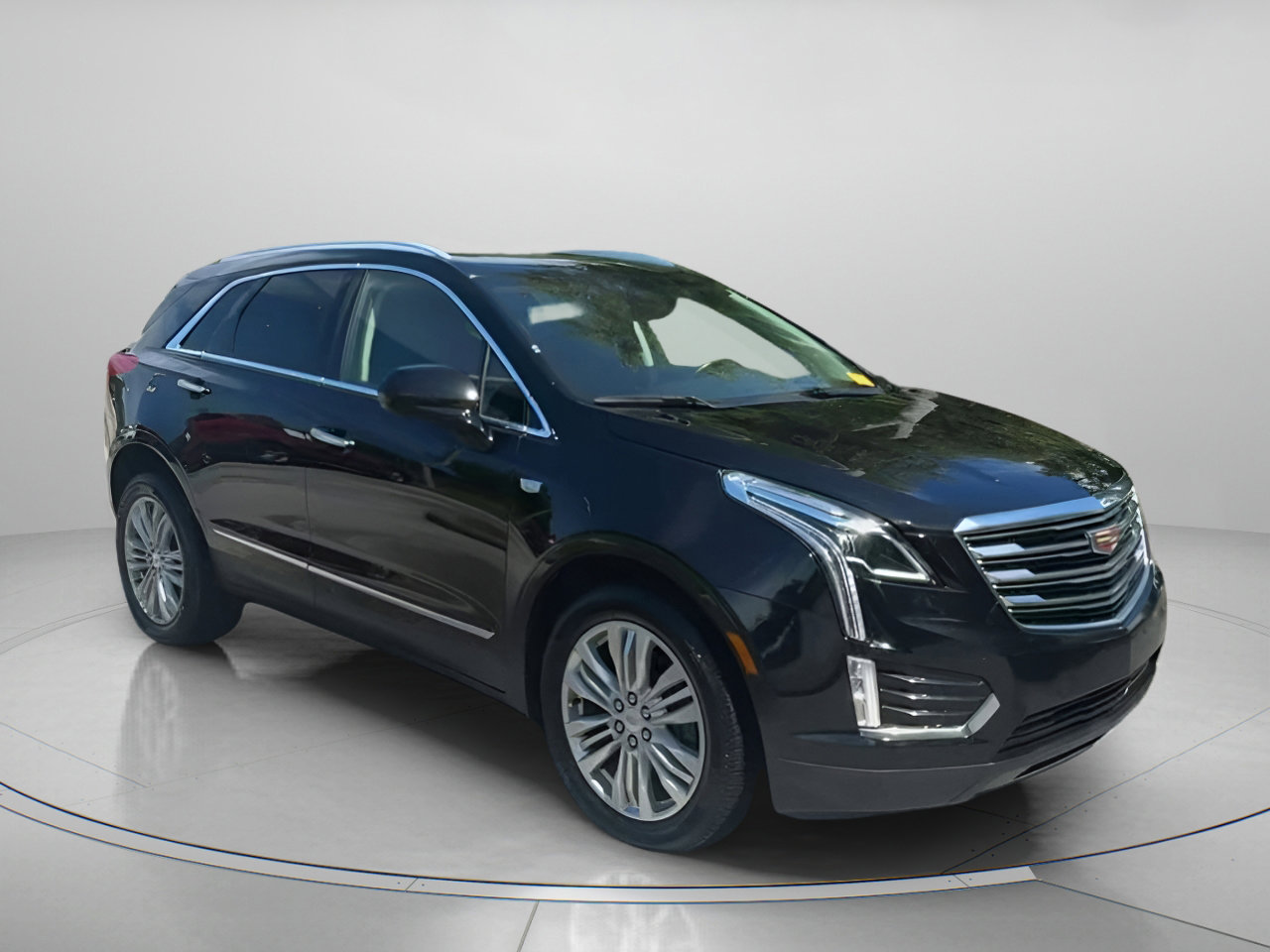 Used 2019 Cadillac XT5 Premium Luxury with VIN 1GYKNFRS4KZ143561 for sale in Kansas City