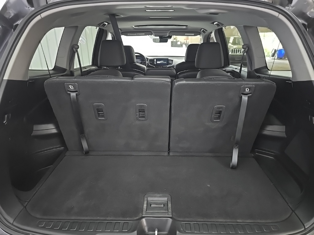 2022 Honda Pilot Special Edition photo 5