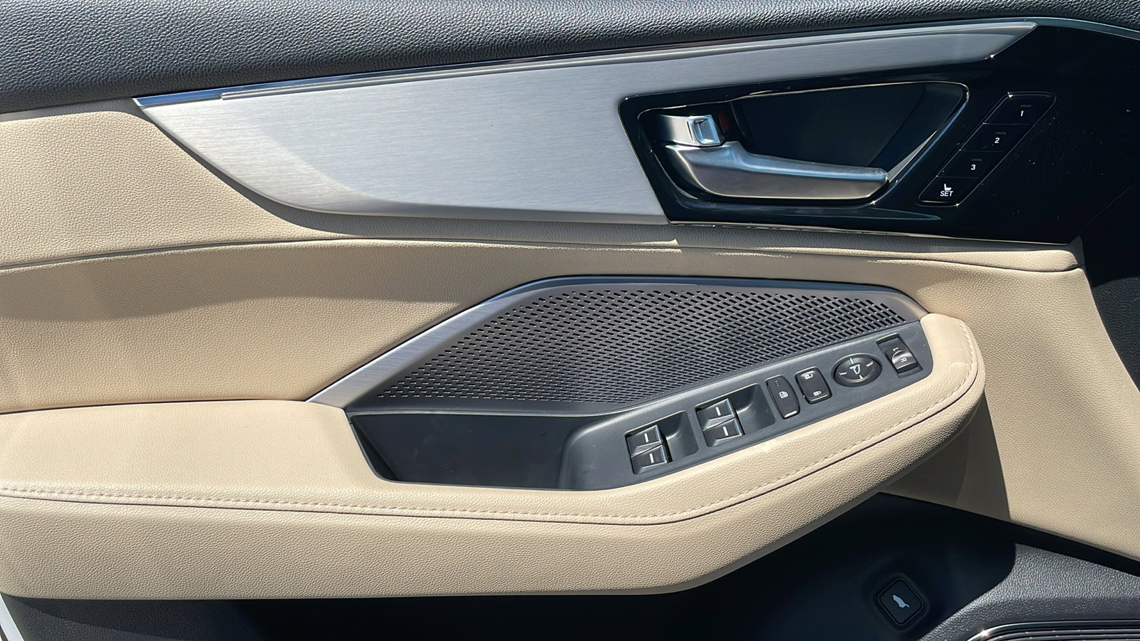2026 Acura MDX SH-AWD photo 24