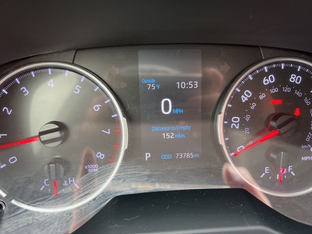 2019 Toyota RAV4 LE photo 3