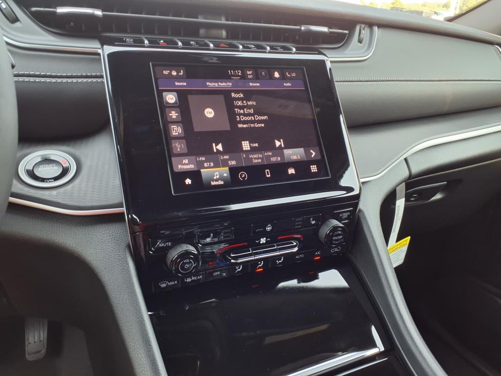 2025 Jeep Grand Cherokee Altitude X photo 7