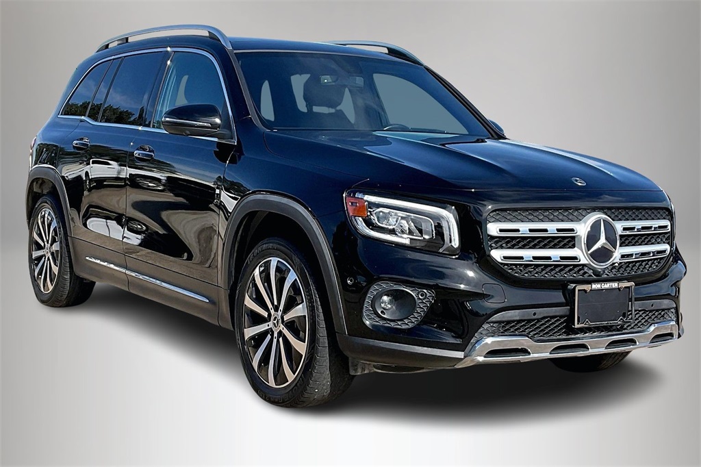 2022 Mercedes-Benz GLB's photo