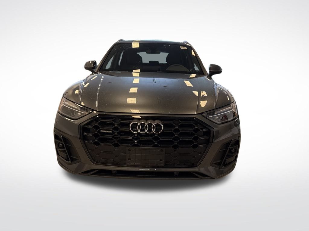 2025 Audi Q5 45 S line Premium photo 2