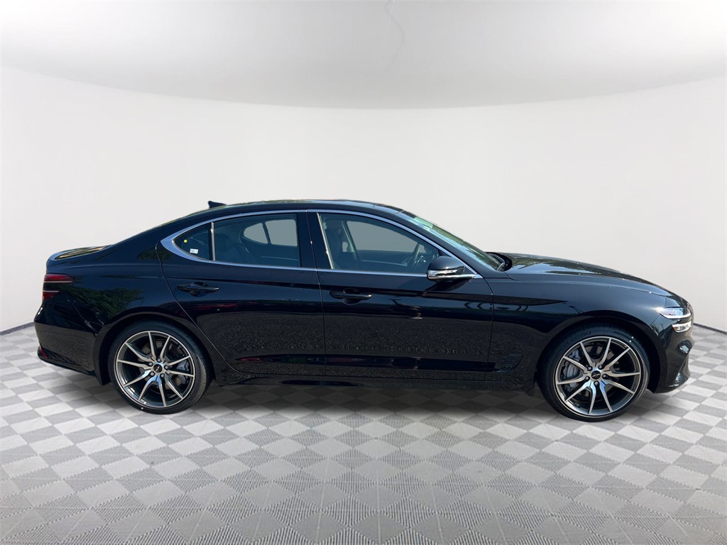 2026 Genesis G70 2.5T Prestige photo 4