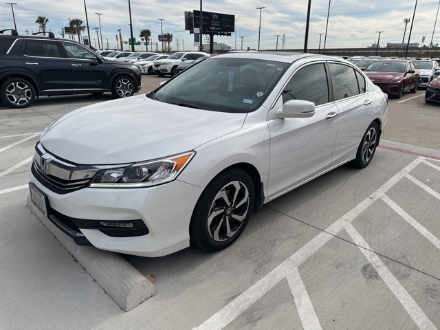 2016 Honda Accord EX's photo