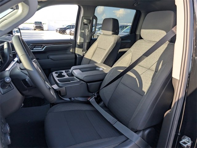 2026 Chevrolet Silverado 1500 LT photo 5