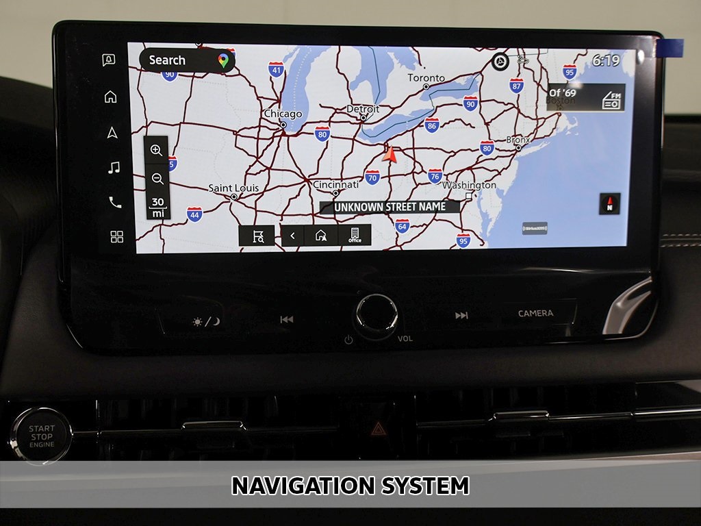 2025 Mitsubishi Outlander SE photo 3