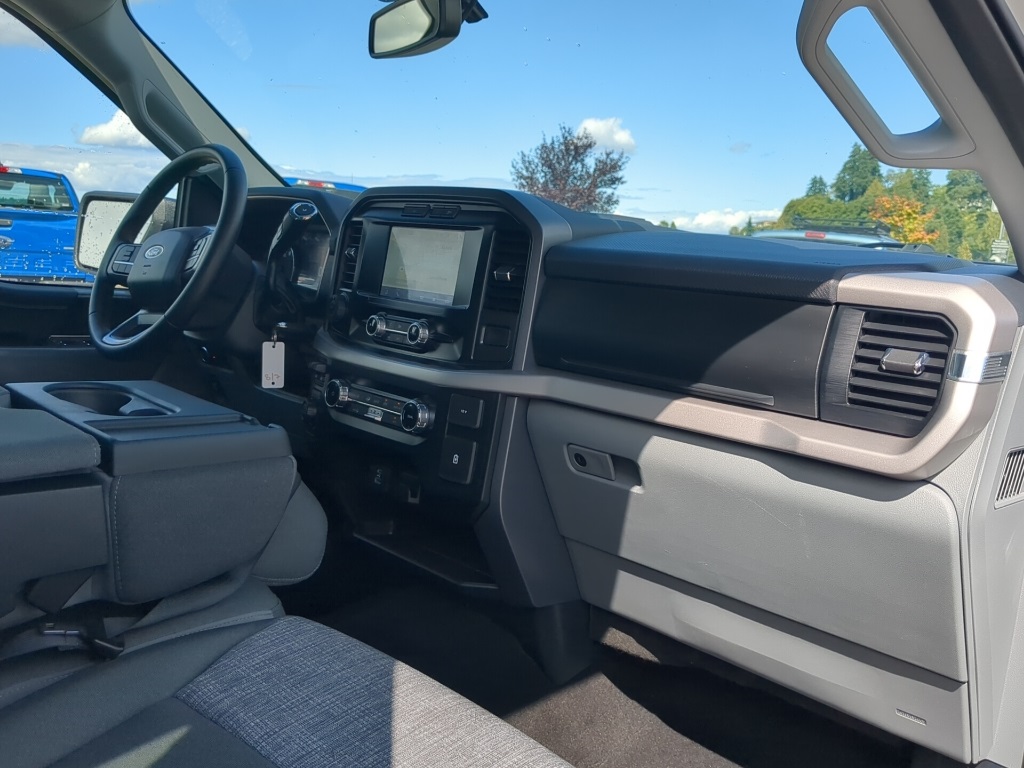 2023 Ford F-150 XLT photo 9