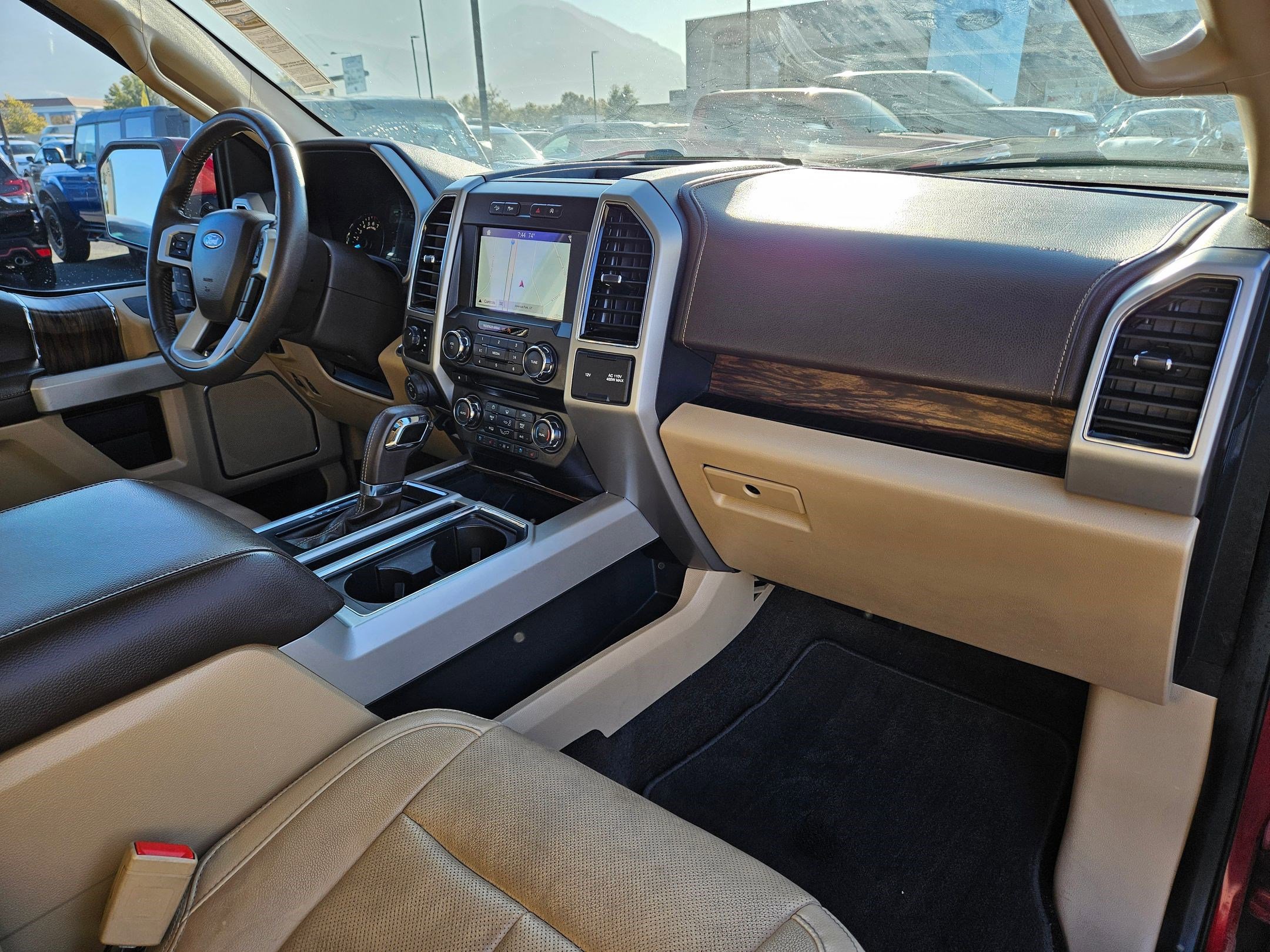 2018 Ford F-150 Lariat photo 29