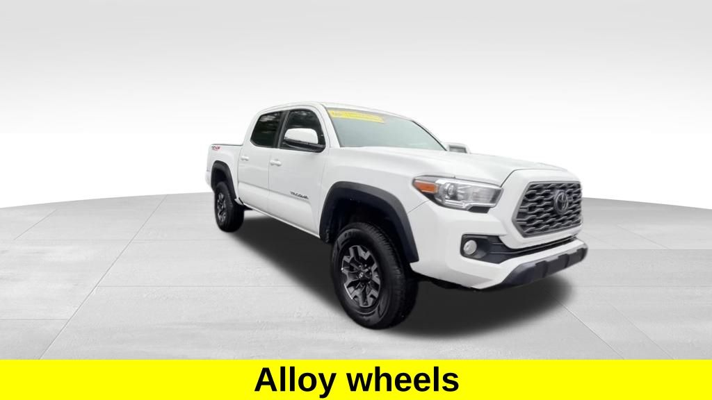 2023 Toyota Tacoma SR5 photo 12