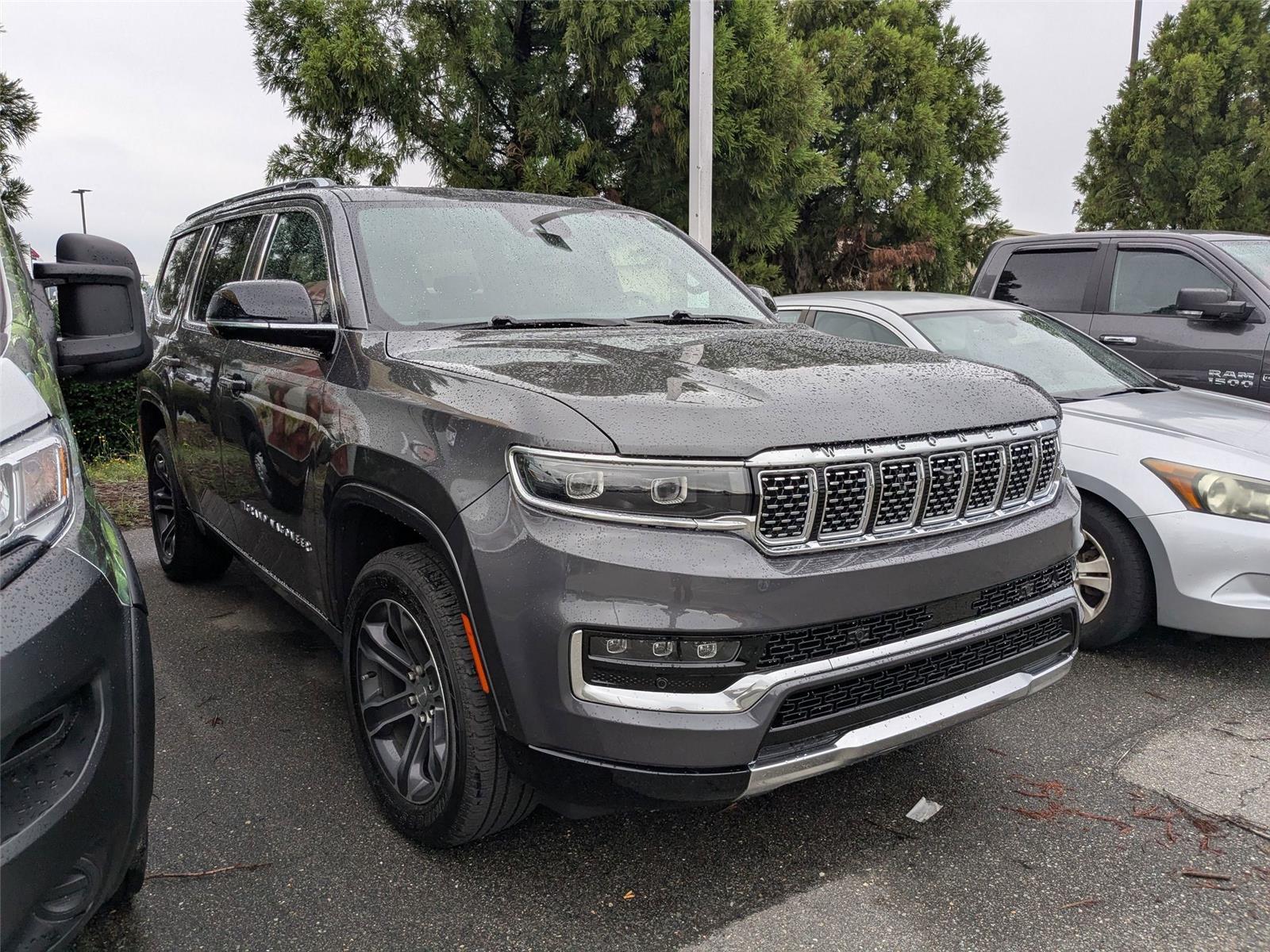 2024 Jeep Grand Wagoneer Base photo 3