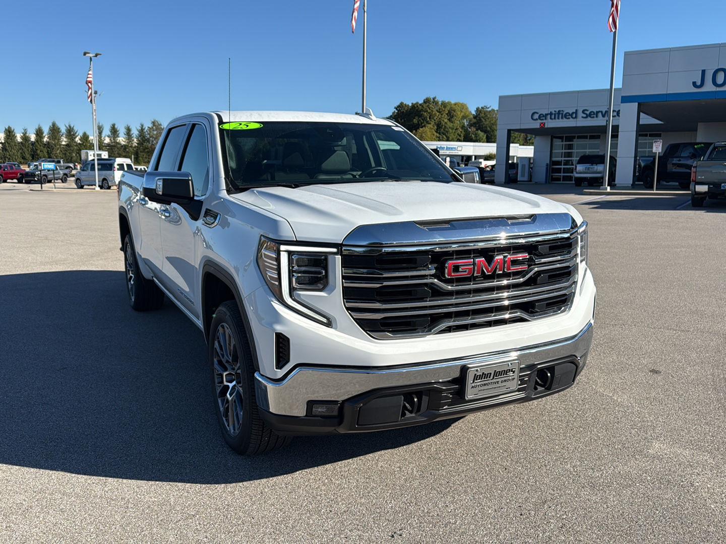 2025 Gmc Sierra 1500 SLT photo 2