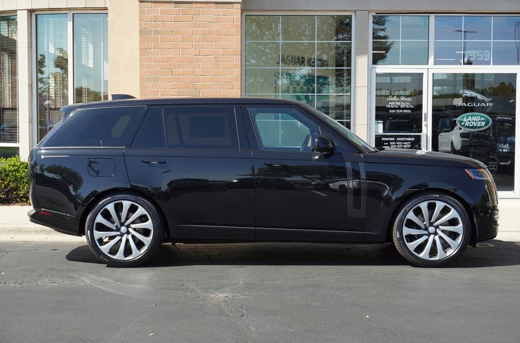 2025 LAND ROVER RANGE ROVER - Image 3