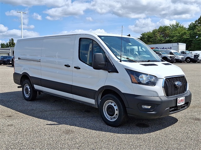 2025 Ford Transit Cargo Van photo 2