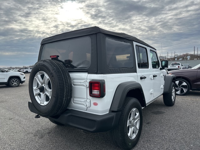 2021 Jeep Wrangler Unlimited Sport S photo 2
