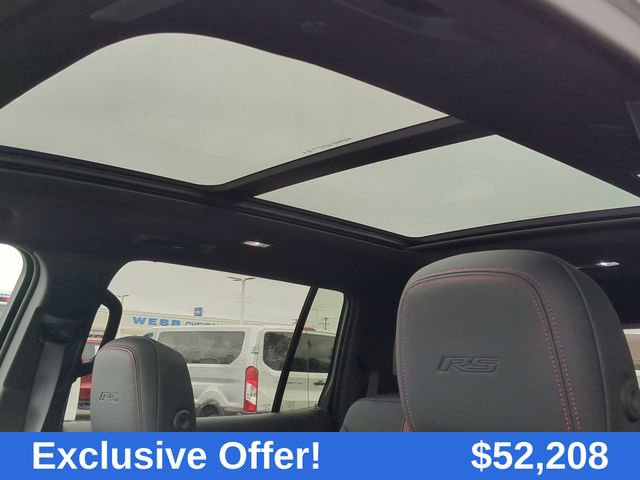 2025 Chevrolet Traverse RS photo 4