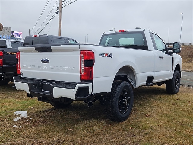 2024 Ford F-350 XL photo 3