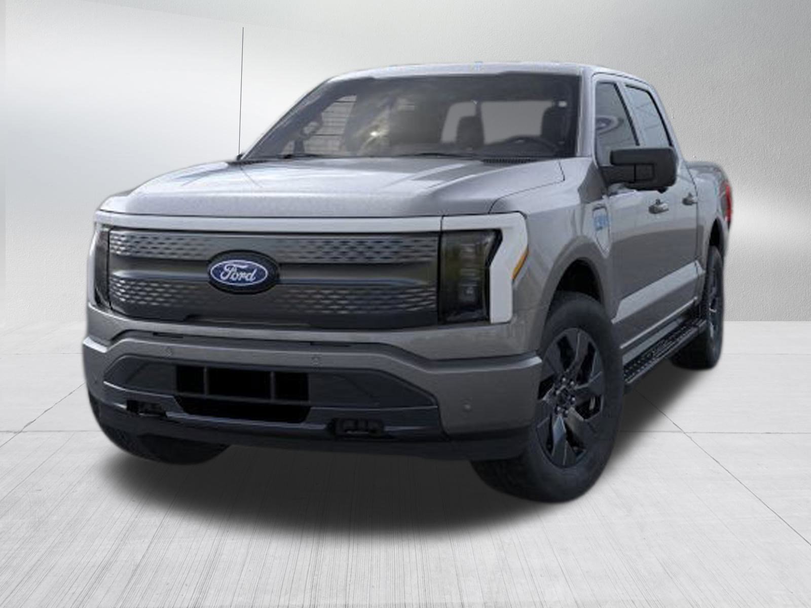 2025 Ford F-150 Lightning photo 3
