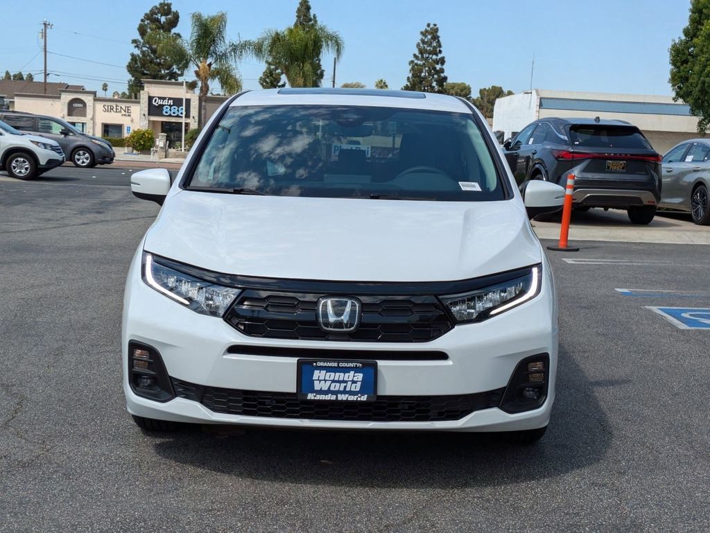 2026 Honda Odyssey Touring photo 2