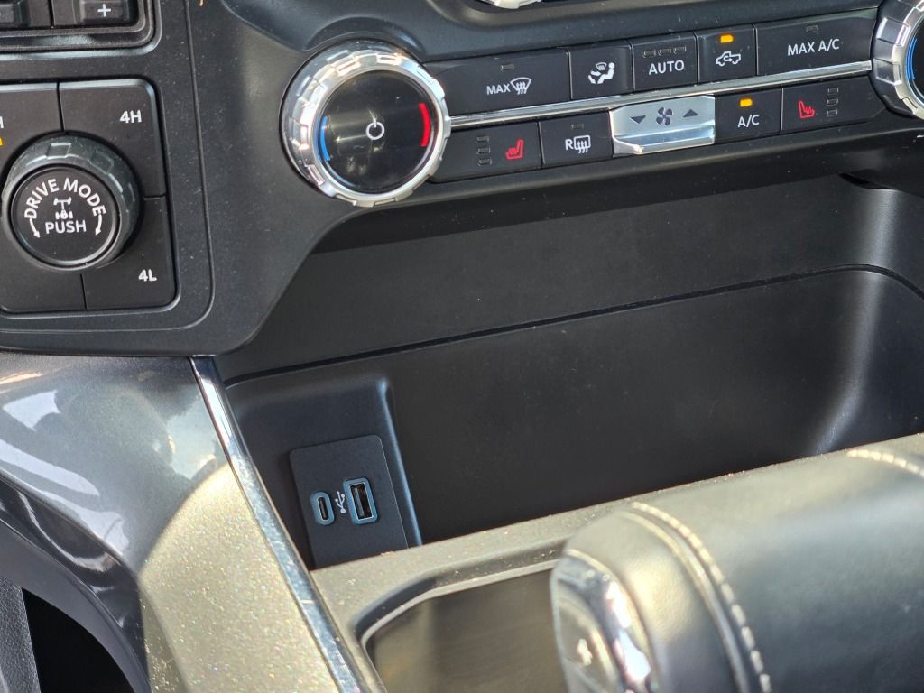2022 Ford F-150 XLT photo 28