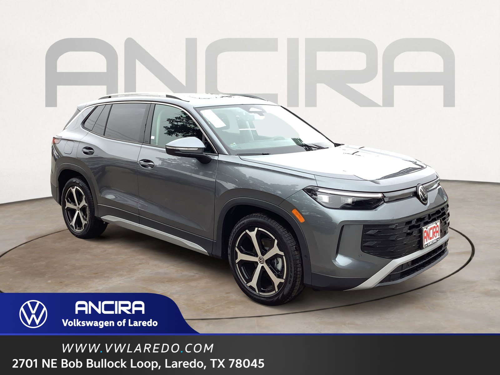 2026 Volkswagen Tiguan SE's photo