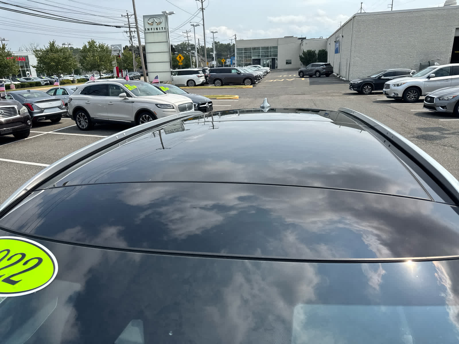 2022 Infiniti QX50 Essential AWD photo 10