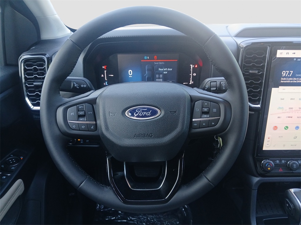 2025 Ford Ranger XLT photo 10