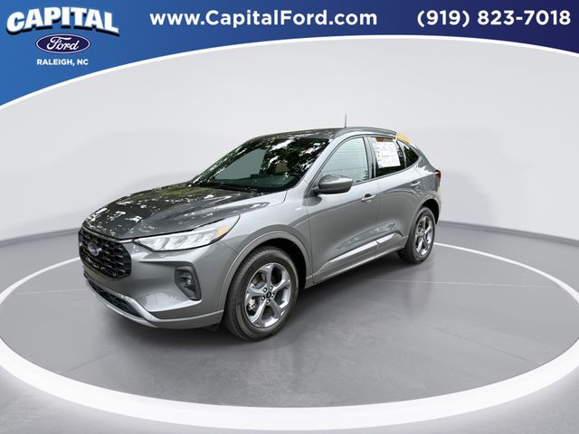2023 Ford Escape ST-Line Select photo 4