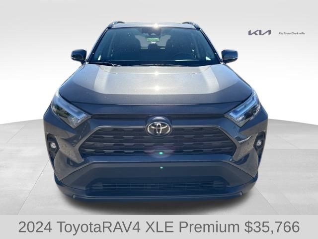 2024 Toyota RAV4 XLE Premium photo 2