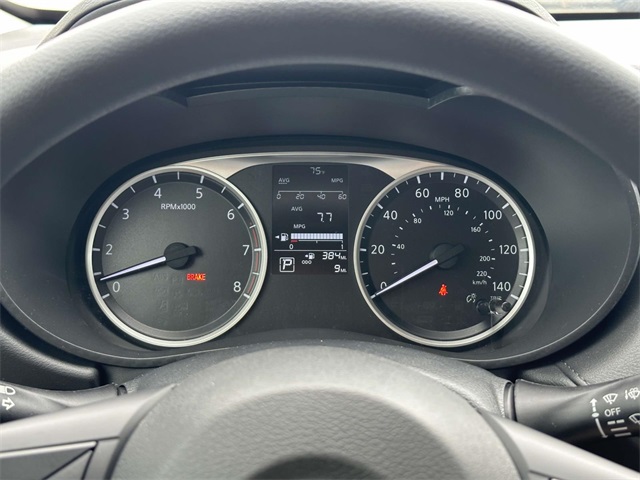 2025 Nissan Versa S photo 22