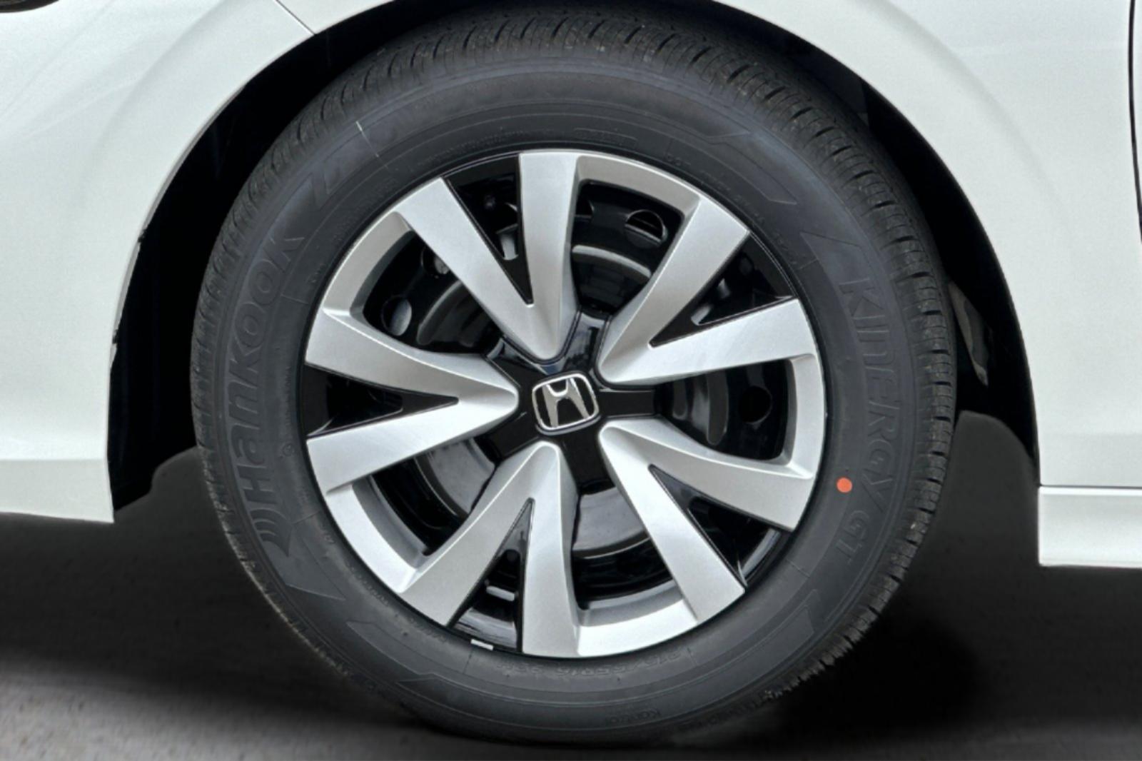 2026 Honda Civic LX photo 30