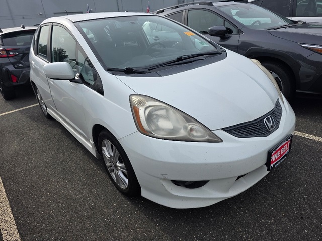 2010 Honda Fit Sport photo 2