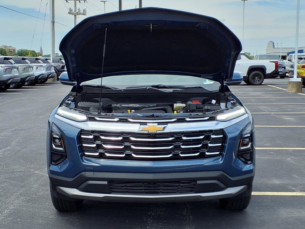 2026 Chevrolet Equinox LT photo 18