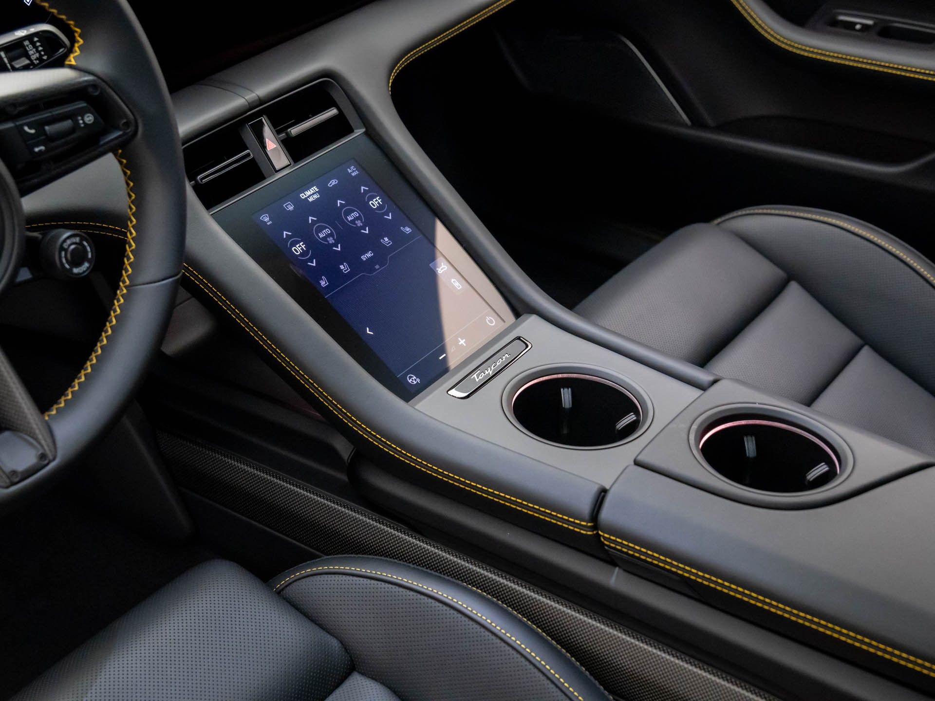 2025 Porsche Taycan Turbo S photo 12