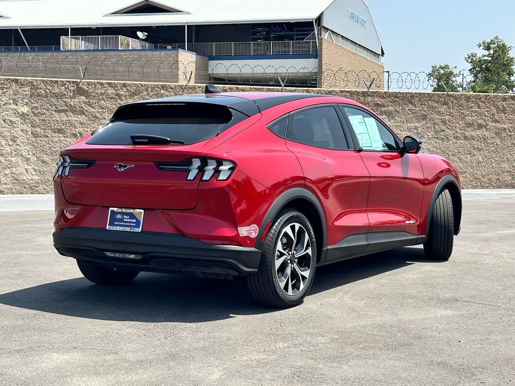 2024 Ford Mustang Mach-E Select photo 3