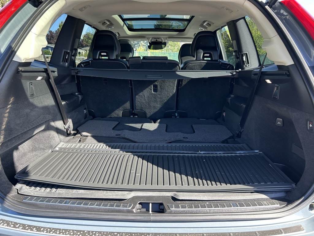 2022 Volvo XC90 Recharge T8 Inscription photo 21