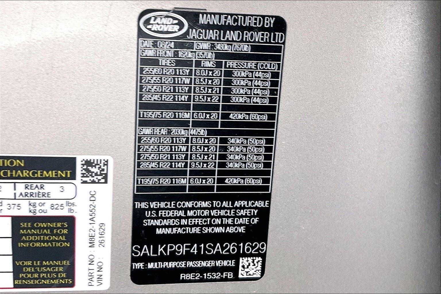 2025 Land Rover Range Rover SE photo 19