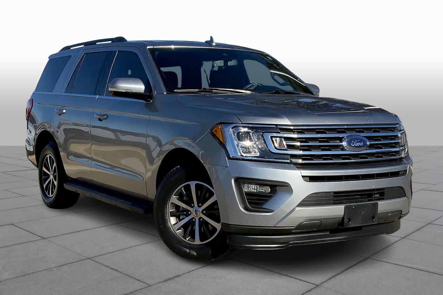 2020 Ford Expedition XLT photo 2