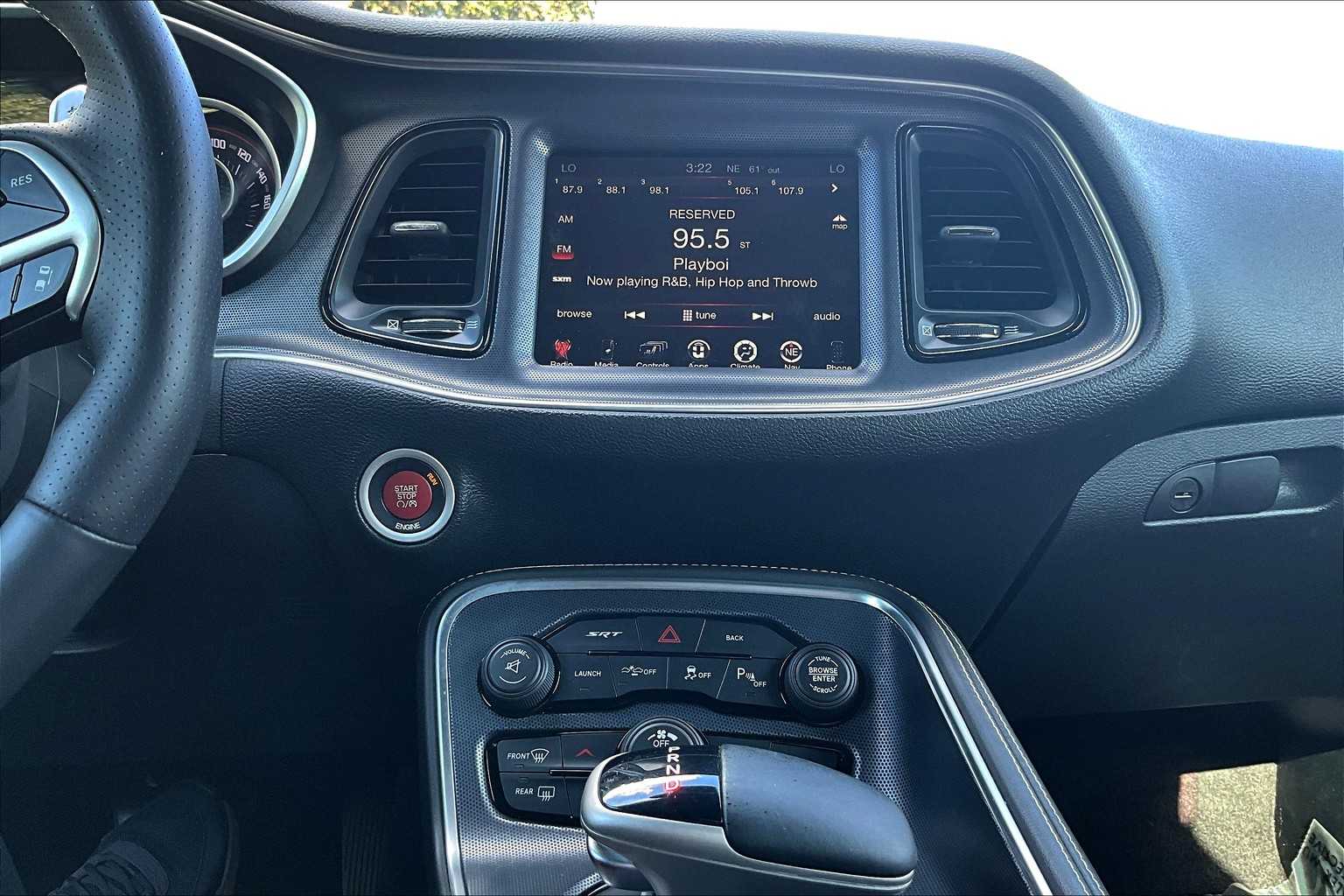 2016 Dodge Challenger SRT8 392 photo 34