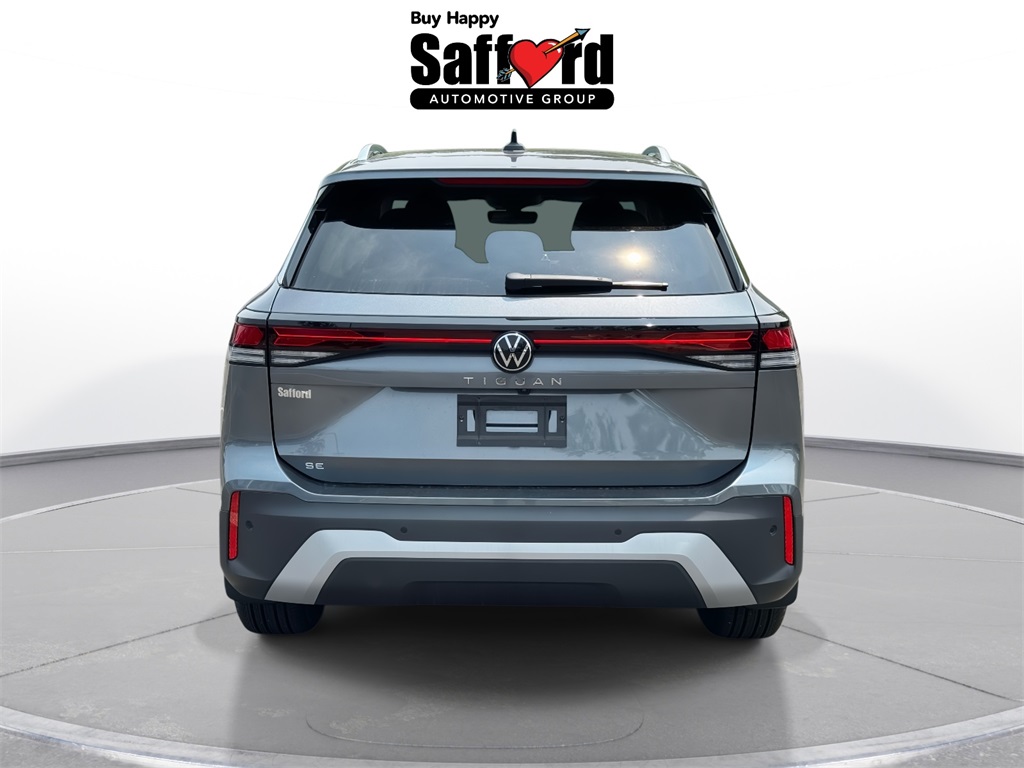2025 Volkswagen Tiguan SE photo 12