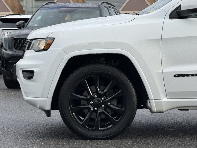 2020 Jeep Grand Cherokee Altitude photo 19