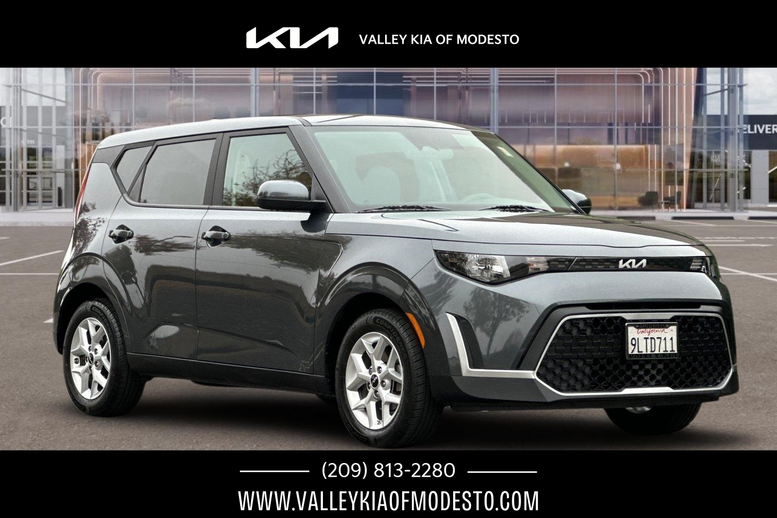2024 Kia Soul LX's photo