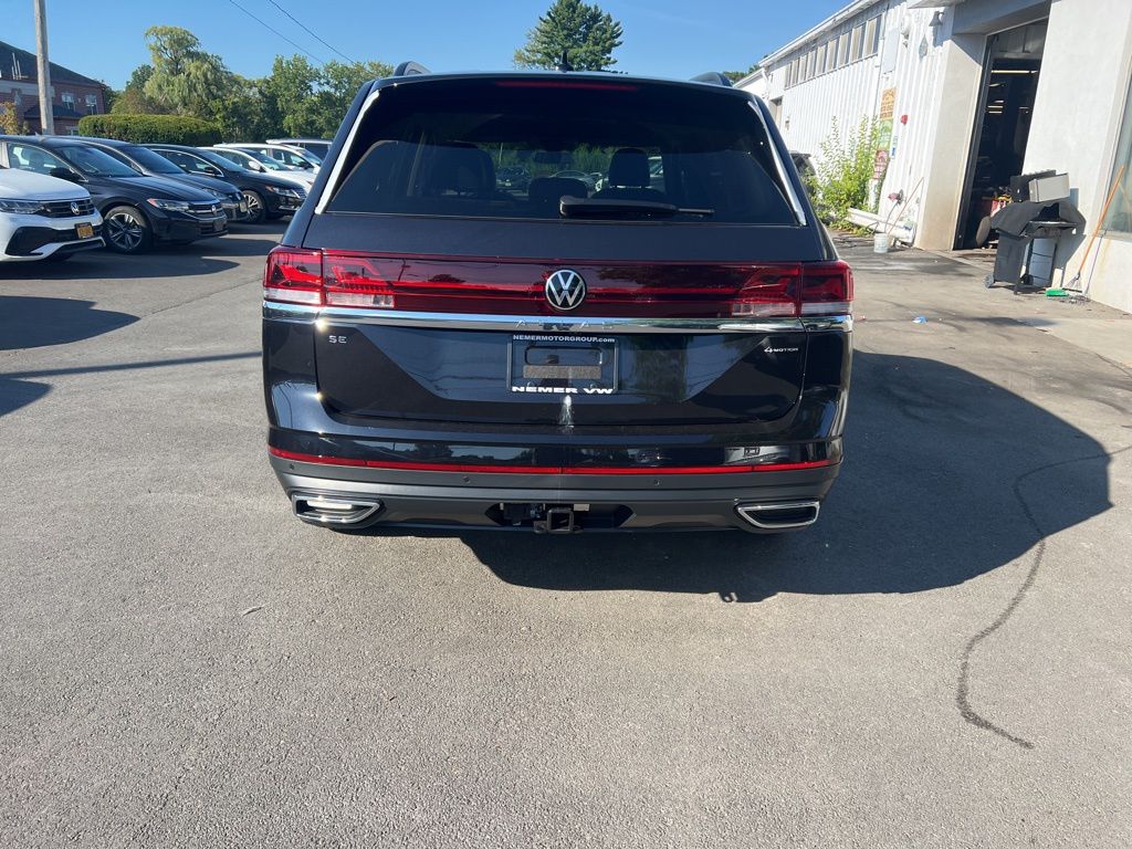 2026 Volkswagen Atlas SE Technology photo 6