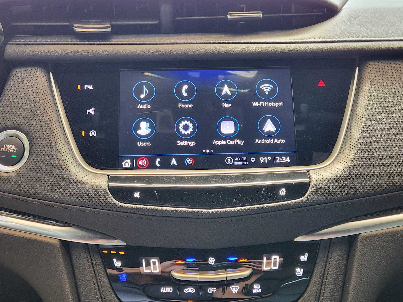 2025 Cadillac XT5 Sport photo 11