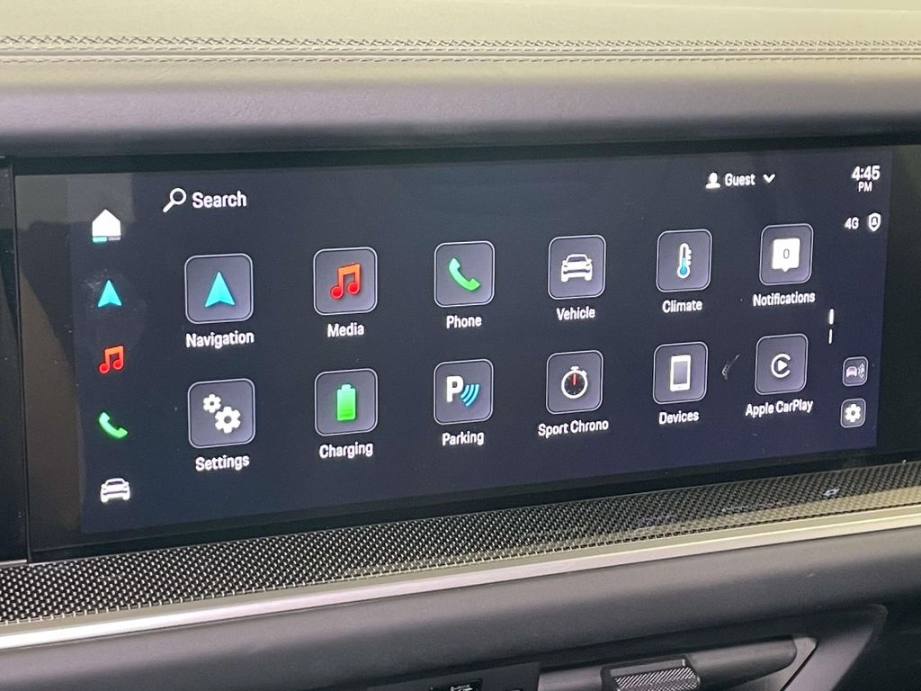 2025 Porsche Cayenne Turbo E-Hybrid photo 27