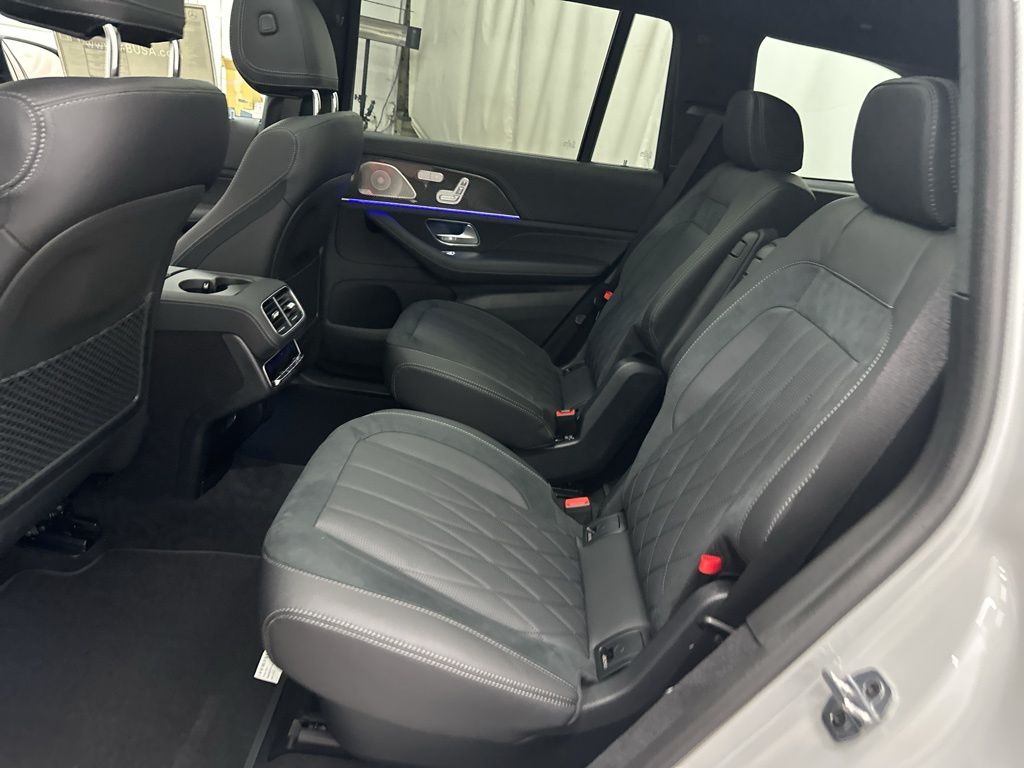 2026 Mercedes Benz GLS AMG 63 4MATIC photo 21