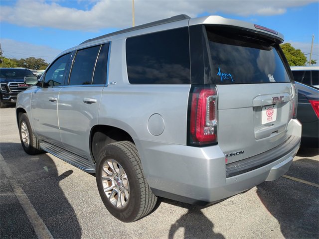 2019 Gmc Yukon SLT photo 3