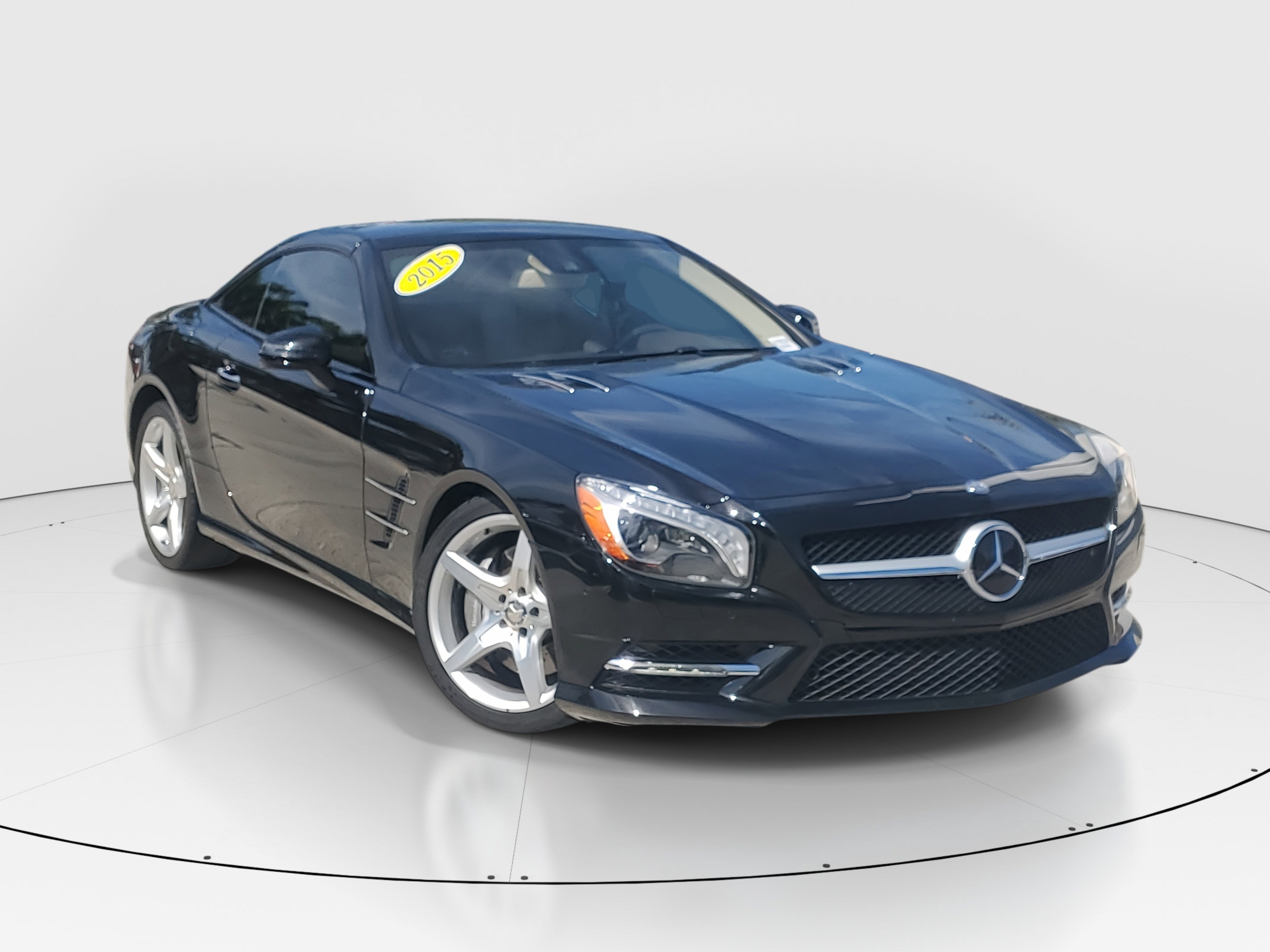 2015 Mercedes Benz SL 550 photo 2