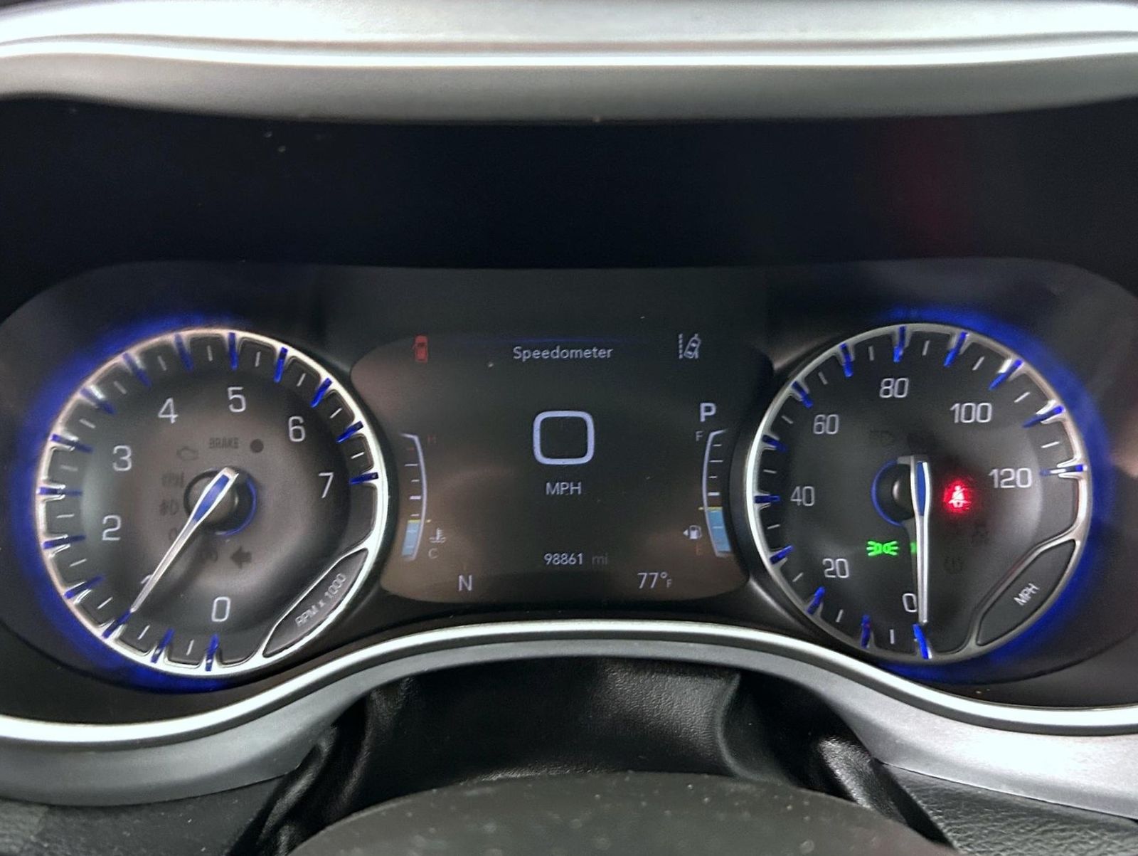 2021 Chrysler Pacifica Touring photo 14