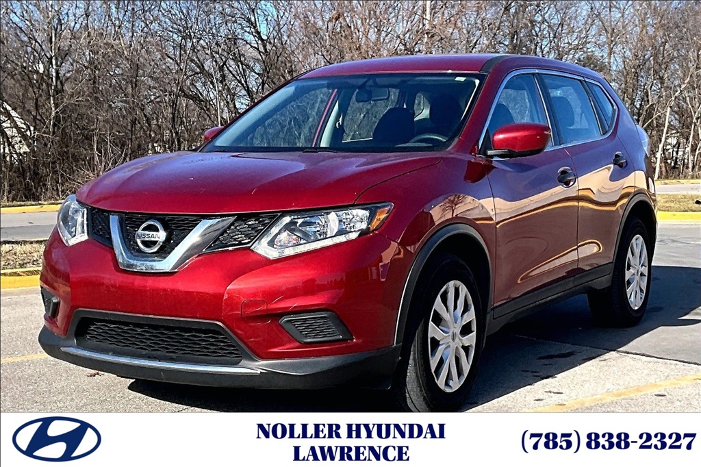 2016 Nissan Rogue S's photo